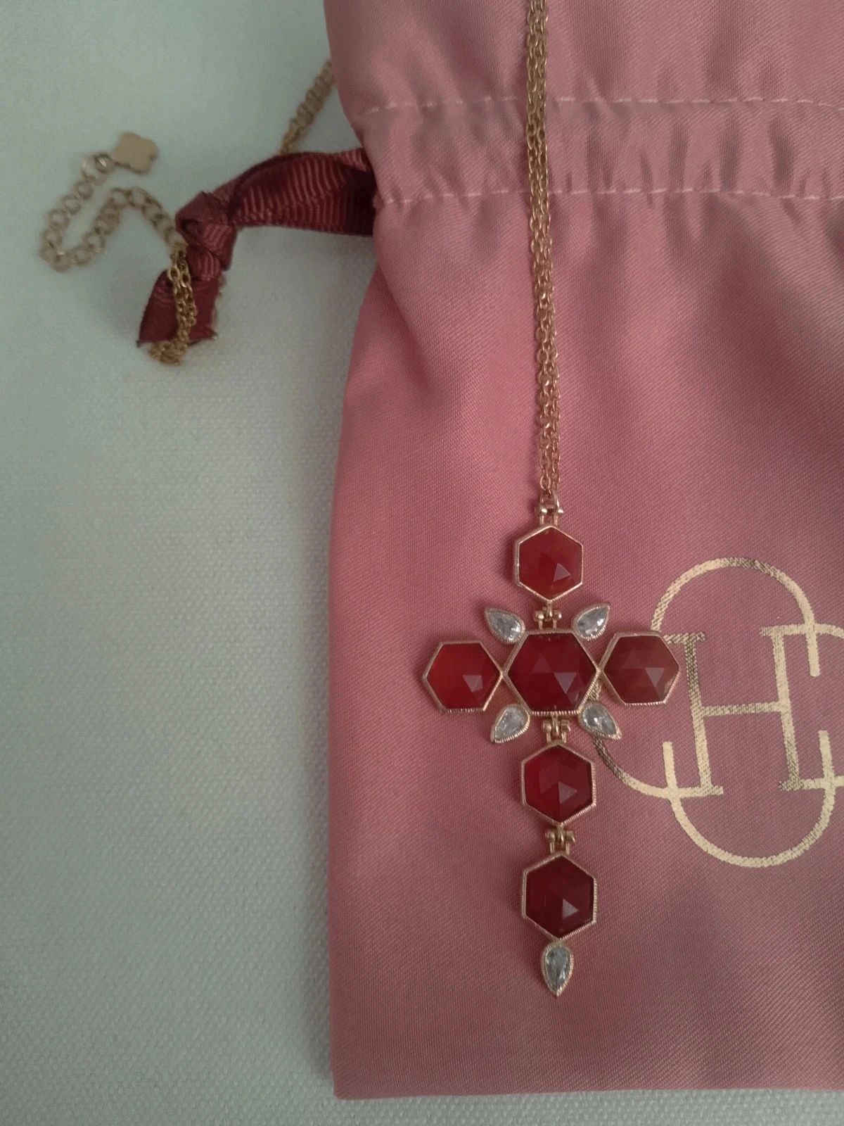 Collier pendentif croix en pierres de cornaline – photo 2